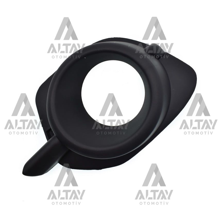 Mitsubishi L200 Sağ Sis Lamba Kapağı 2014-2015 Mitsubishi L200 Sağ Sis Lamba Kapağı 2014-2015